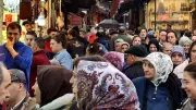 Eminönü'nde Kurban Bayramı Alışverişi Yoğunluğu