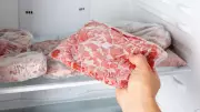 Eti tekrar dondurmayın! Zehirlenme riskine karşı uzman uyarısı