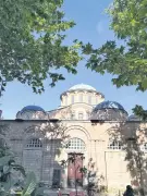Fatih'in Ruhunda Bir Yürüyüş: Tarih, Edebiyat ve Lezzet Dolu Bir Keşif