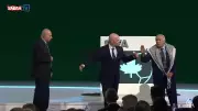Filistinli başkan FIFA Kongresi'nde İsrailli temsilciyle tokalaşmadı