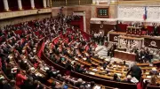 Fransız Meclisi'nde 'Kara Kanun' oy birliğiyle kaldırıldı