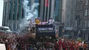 Galatasaray kutlamalarında Mauro Icardi pankartı dikkat çekti