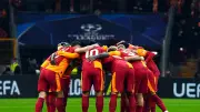Galatasaray'da 3 Flaş Karar: Uzatıyor, Kalıyor, Satılıyor