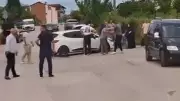Gölcük'te iki aile arasında kavga: 4'ü silahla 10 yaralı