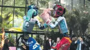 Güney Kore'de Robotların Boks Maçı Büyük İlgi Gördü