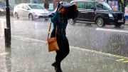 Hafta Sonu Hava Durumu: İstanbul'da Şemsiyesiz Çıkmayın, 12 İle Sarı Kod
