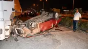 Hatay Payas'ta lastik patlaması sonucu takla atan otomobilde 3 yaralı