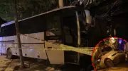 Hatay'da alkollü sürücü dehşet saçtı! Minibüs iş yerine daldı: 2 yaralı