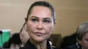 Hülya Avşar, Kızı Zehra Çilingiroğlu'nun Anneler Günü Sürpriziyle Mutlu Oldu