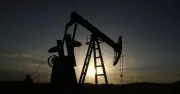 IEA: Küresel Petrol Arzı Savaşın Etkisiyle Günde 1.8 Milyon Varil Düştü