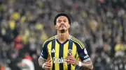 Jayden Oosterwolde'ye sürpriz talip! Fenerbahçe bonservis bedelini açıkladı