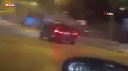 Kadıköy'de drift şovu yapan iki sürücü polis ekiplerince yakalandı