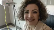 Kanseri çalıştığı hastanede yendi! 'Elime kitle geldi'