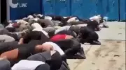 Katil İsrail'den Sumud aktivistlerine ters kelepçeyle işkence: Ben-Gvir barbarlığı