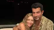 Kenan İmirzalıoğlu ve Sinem Kobal'dan Romantik Tatil Pozları