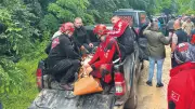 Kocaeli'de bayram ziyareti dönüşü ATV dereye uçtu: Anne ve oğlu hayatını kaybetti