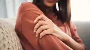 Kol ağrınız bu şekildeyse dikkat! Nedeni boyun fıtığı değil kalbiniz olabilir