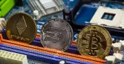 Kriptoda Trump-Xi Şoku: Bitcoin Dahil Hepsi Sert Düştü, Bir Tek Bu Coin Yükseldi