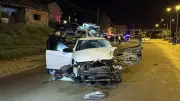 Kırıkkale'de otomobil çekiciye çarptı: 1 ölü, 1 yaralı