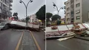 Manisa Gördes'te Fırtına Çatıyı Uçurdu, Can Kaybı Yok