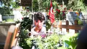 Mattia Ahmet Minguzzi'nin ailesi bayramda mezarını ziyaret etti