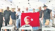 Menemen Çömlekçiliği Fransa'da Tarih Yazdı