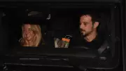 Mert Yazıcıoğlu ve Zeynep Artukmaç'tan Mutluluk Pozu