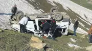 Minibüs Şarampole Uçtu: 1 Ölü, 7 Yaralı