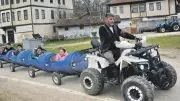 Muhtardan Çocuklara Mutlu Eden Hizmet