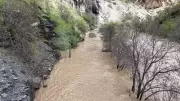 Munzur Çayı Taştı, Tunceli-Ovacık Kara Yolu Ulaşıma Kapandı