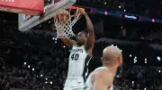 NBA'de Spurs Timberwolves'u Farklı Yendi, Seri 1-1 Oldu