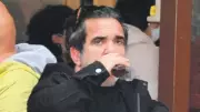 Çocuklar Duymasın'ın Çaycı Hüseyin'i Alparslan Özmol Cihangir'de Görüntülendi