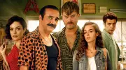 Organize İşler Sazan Sarmalı Filminin Konusu ve Oyuncuları