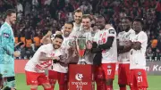 Çorum FK, tarihinde ilk kez Süper Lig'e yükseldi ve kupasını aldı