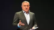 Osman Aşkın Bak'tan Dursun Özbek'e tebrik mesajı