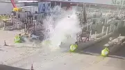 Otoyol Gişelerinde Beton Bariyere Çarpan Otomobildeki Çiftten Eş Hayatını Kaybetti