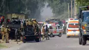 Pakistan'da Polise Bombalı Saldırı: 7 Ölü, 18 Yaralı