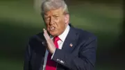 İran'a saldırı an meselesi: Trump tüm programlarını iptal etti