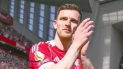 Robertson'a seçim engeli: Fenerbahçe transferi bekletiyor