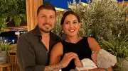 Sahra Işık 7 Yıllık Evliliğini Bitirdi, Sessizliğini Paylaşımla Bozdu