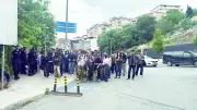 Santral İstanbul'da öğrenciler eylem yaptı, diploma belirsizliği sürüyor