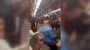 Sarıyer'de metroda küfürlü tezahürat kavgası: Oklavayla müdahale