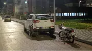 Sivas'ta park halindeki cipe çarpan motosiklet sürücüsü hayatını kaybetti
