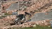 İsrail askerleri Batı Şeria'da Filistinliye ait evi yıktı