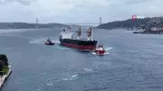 İstanbul Boğazı'nda Panama bayraklı gemi makine arızası yaptı, trafik durduruldu