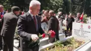 İstanbul Valisi Davut Gül'den Kurban Bayramı Arifesinde Şehitlik Ziyareti