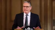 Starmer: Seçimin sorumluluğunu alıyorum, istifa çağrılarına rağmen görevdeyim