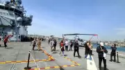 TCG Anadolu Gemisi Ziyaretçilerini Gururlandırdı