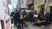 Tepebaşı'nda hafif ticari araç yayalara çarptı: 3 yaralı