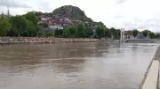 Tokat'ta ekiplerin taşkın riski bulunan bölgelerdeki çalışmaları sürüyor